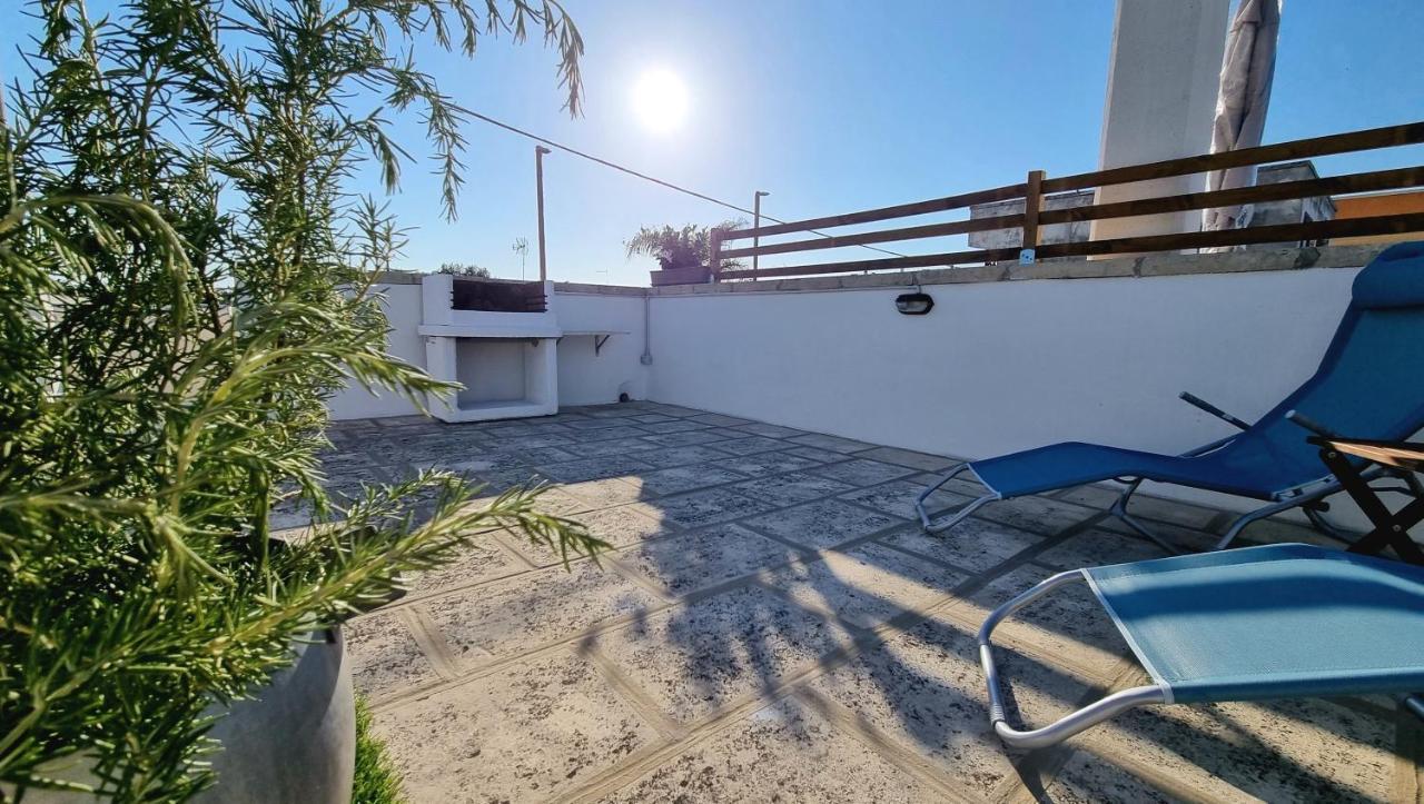 La Terrazza Dei Nonni Apartman Torre Specchia Ruggeri Kültér fotó