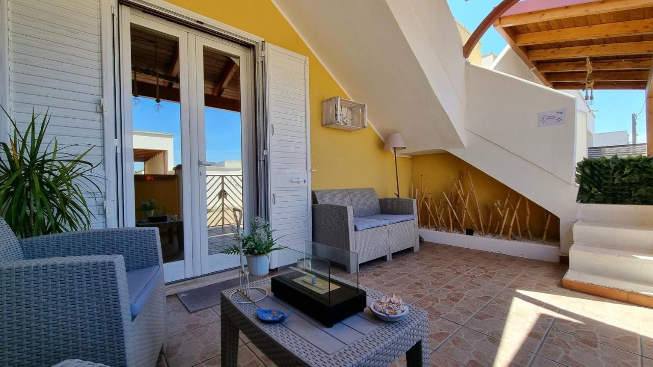 La Terrazza Dei Nonni Apartman Torre Specchia Ruggeri Kültér fotó